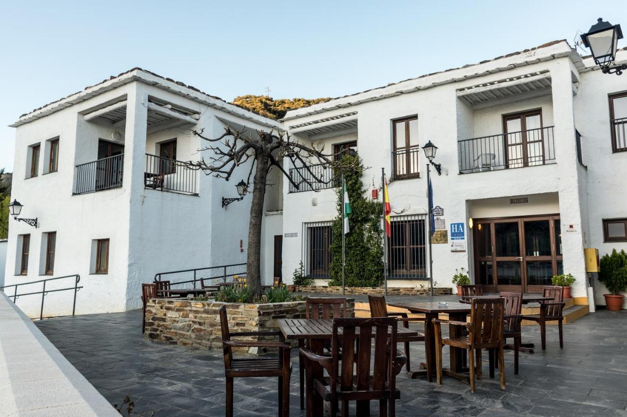 Villa Turistica de Bubión Exterior foto