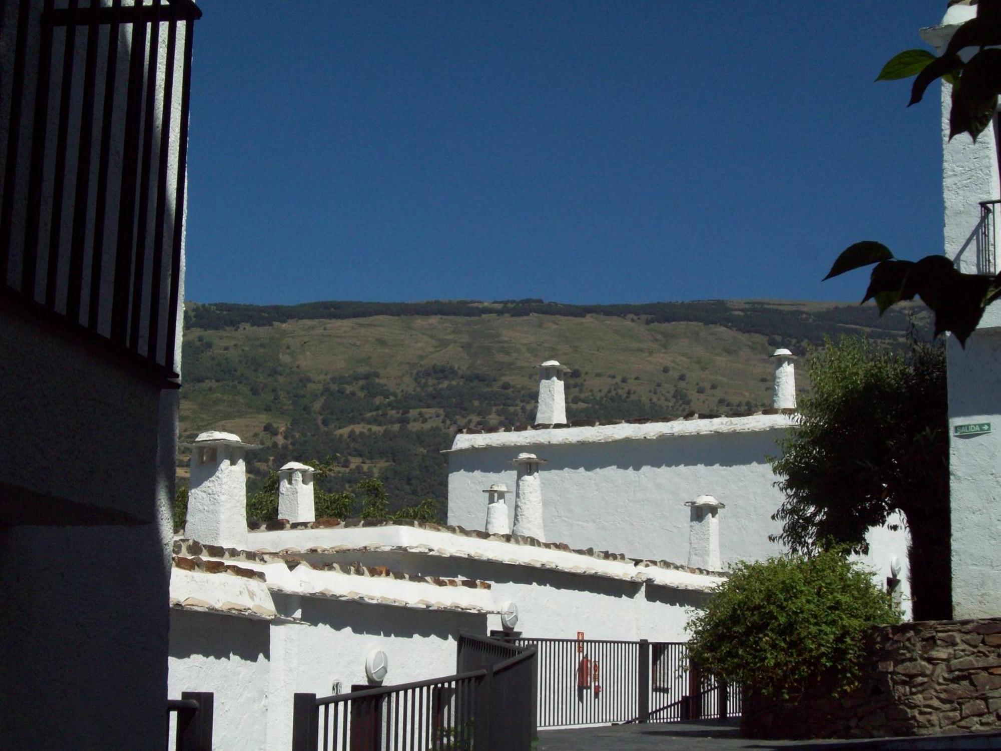 Villa Turistica de Bubión Exterior foto