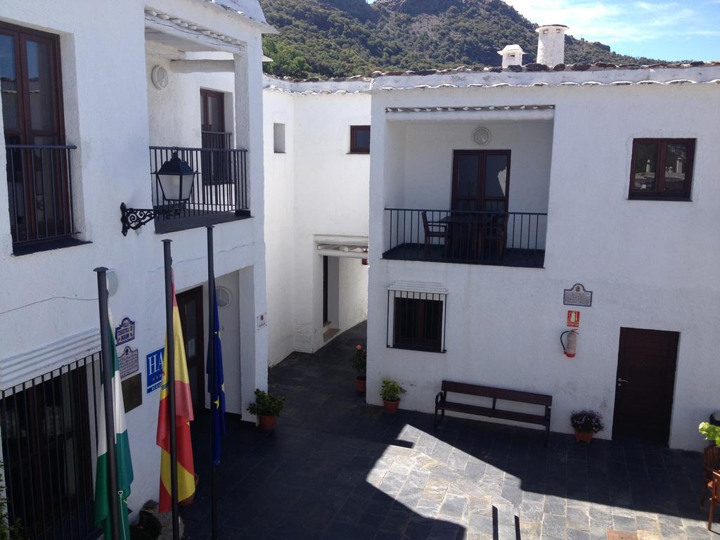 Villa Turistica de Bubión Exterior foto